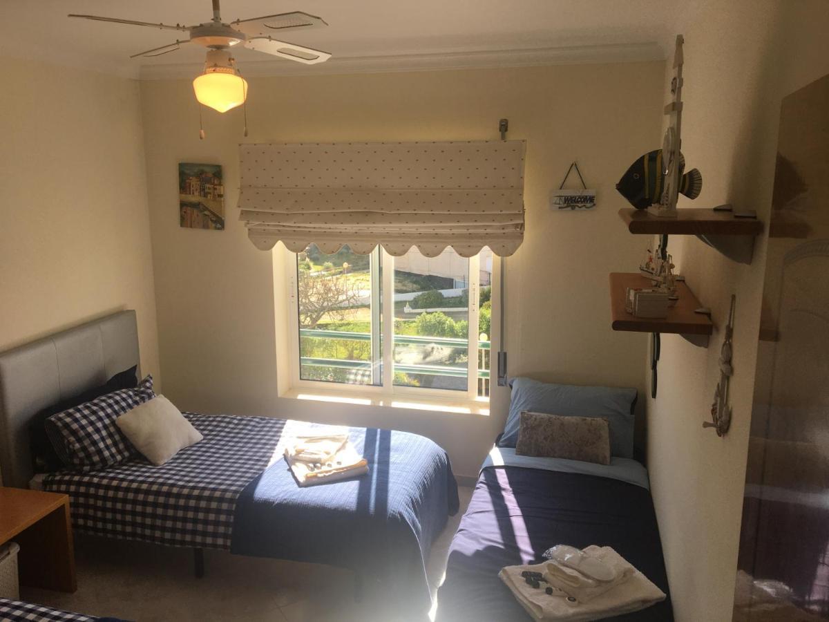 Quiet Apartment Overlooking The Swimming Pool อาร์มาซอง เด เปรา ภายนอก รูปภาพ