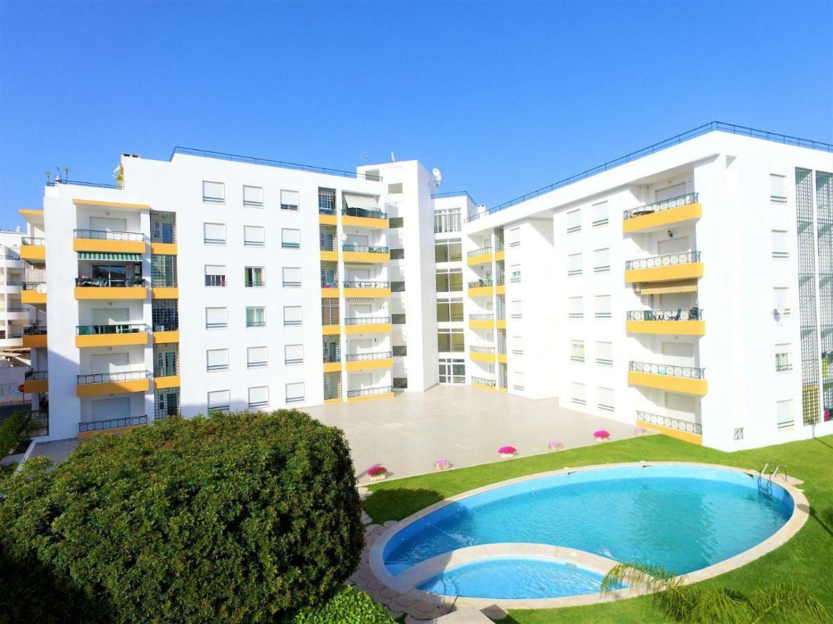 Quiet Apartment Overlooking The Swimming Pool อาร์มาซอง เด เปรา ภายนอก รูปภาพ