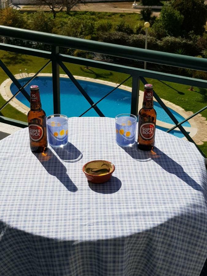 Quiet Apartment Overlooking The Swimming Pool อาร์มาซอง เด เปรา ภายนอก รูปภาพ