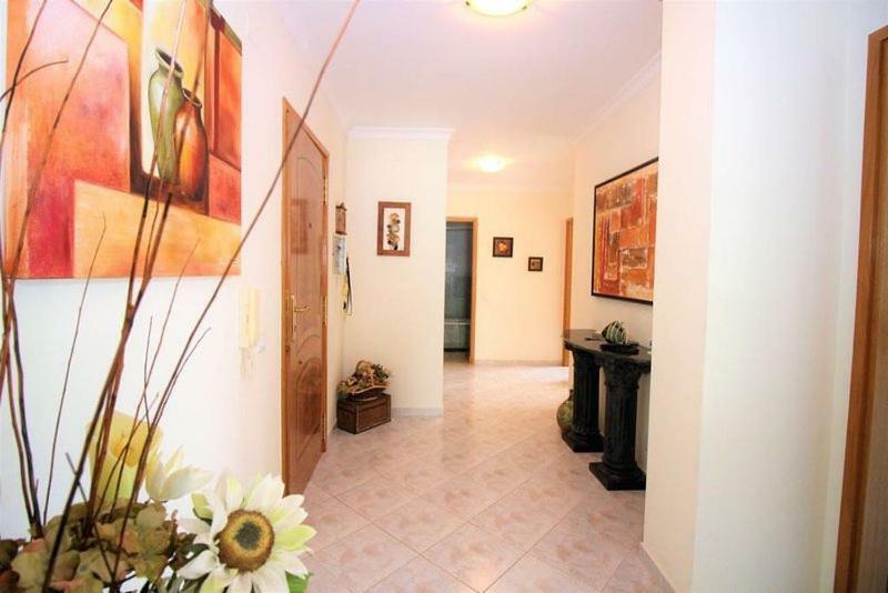 Quiet Apartment Overlooking The Swimming Pool อาร์มาซอง เด เปรา ภายนอก รูปภาพ