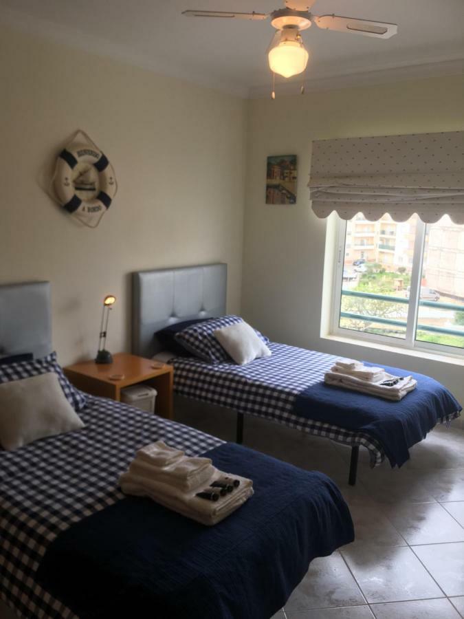 Quiet Apartment Overlooking The Swimming Pool อาร์มาซอง เด เปรา ภายนอก รูปภาพ